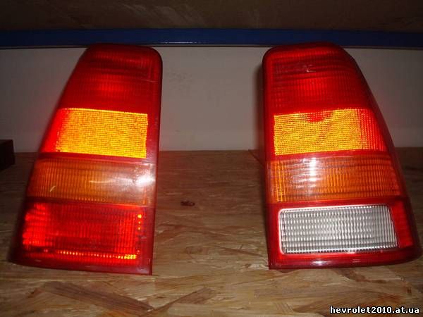 Задний фонарь Opel Kadett