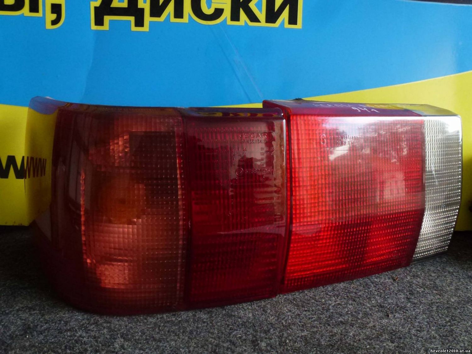 Задние фонари Audi 80 B4 Avant