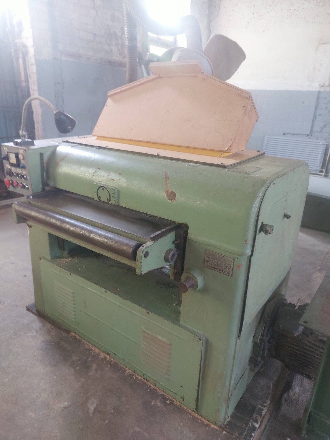 Оренда деревообробного (столярного) цеху Дніпро